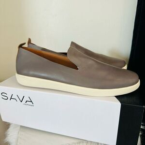 SAVA Nell‎ Flat Italian Leather Slip on Shoe, Size 11.5/12, Euro 42, Gray, NWT